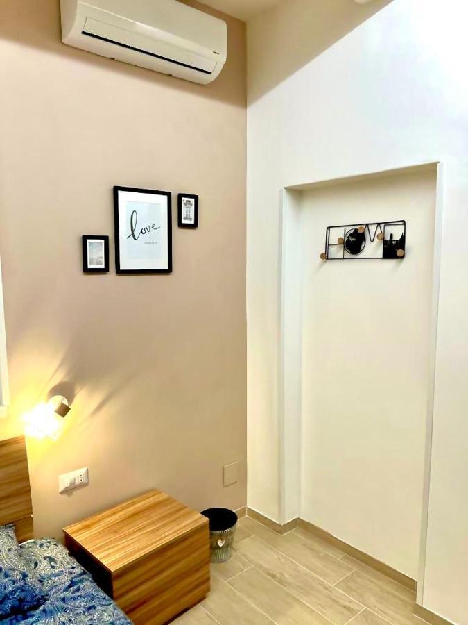 Guest House Mamy Rom Exterior foto